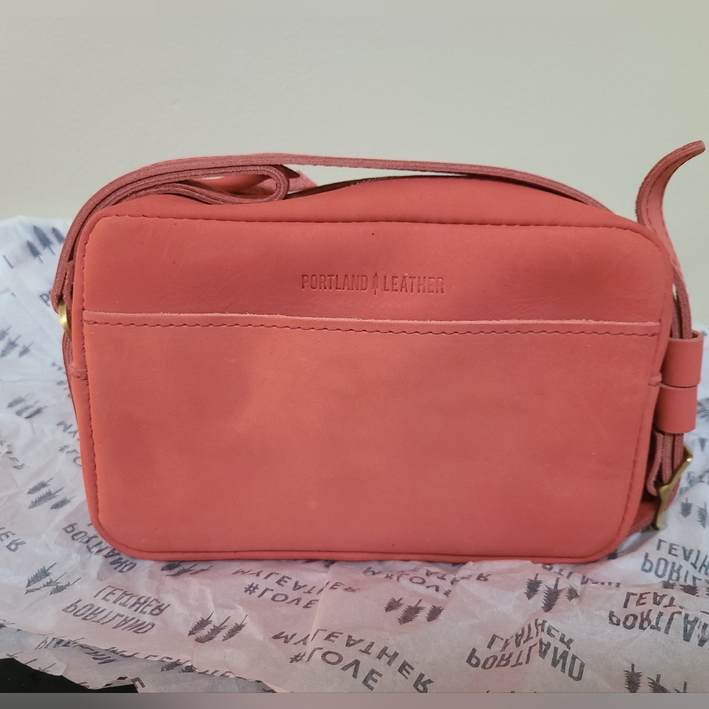 Portland Leather Goods PLG Lg Camera Bag In Sherbet